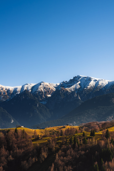 rsz_the-mountains-in-summer-long-exposure-2023-11-27-04-57-30-utc